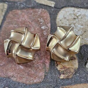 Vintage Light-weight Gold-Filled Carla Earrings